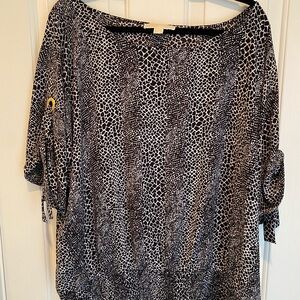 Michael Kors Black and Gray Oversized 3/4 Sleeve Blouse
